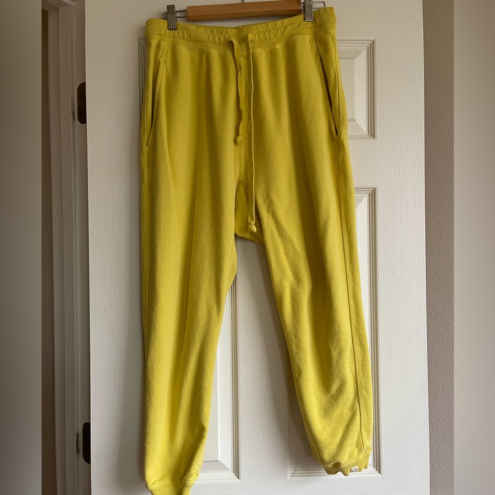 TKEES Core Jogger